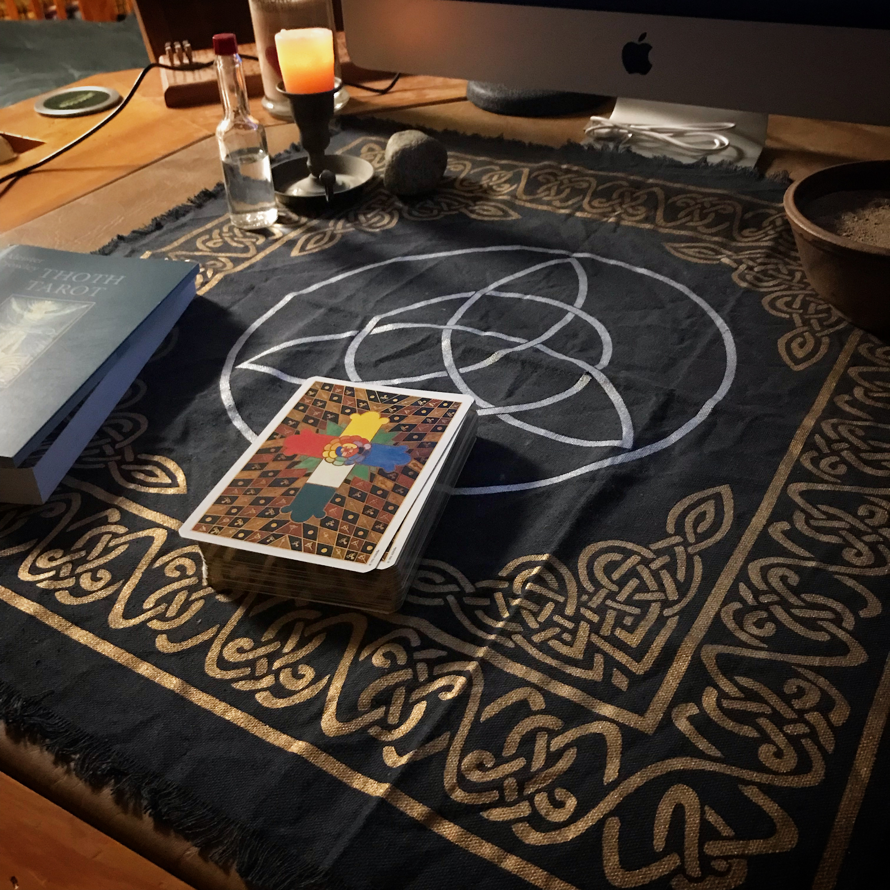 Tarot Table